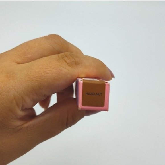 NEW BOI~ING BRING ON! CONCEALER IN HAZELNUT - Picture 5 of 12